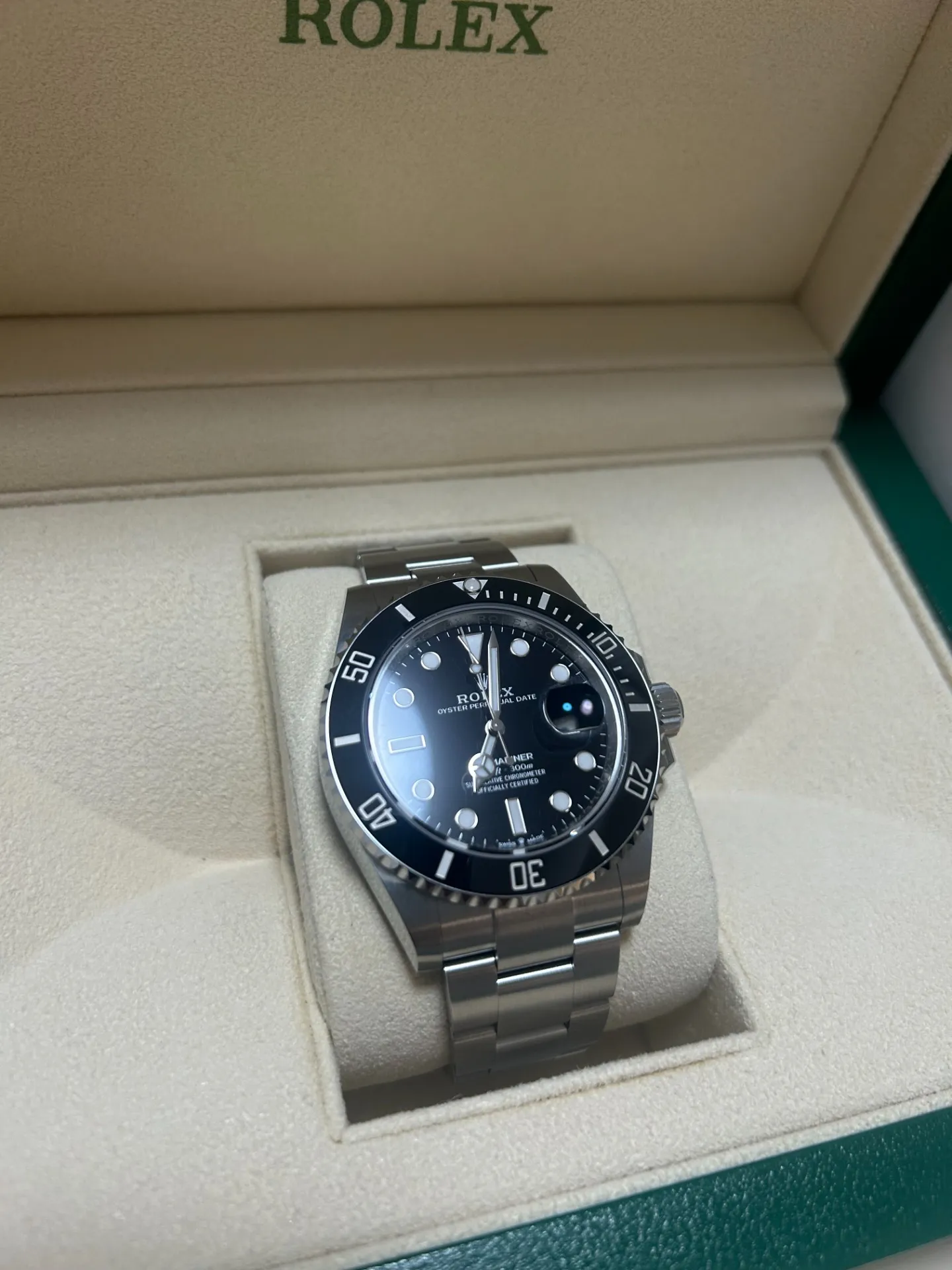 ROLEX SUBMARINER 126610ln 買取¥1,800,000